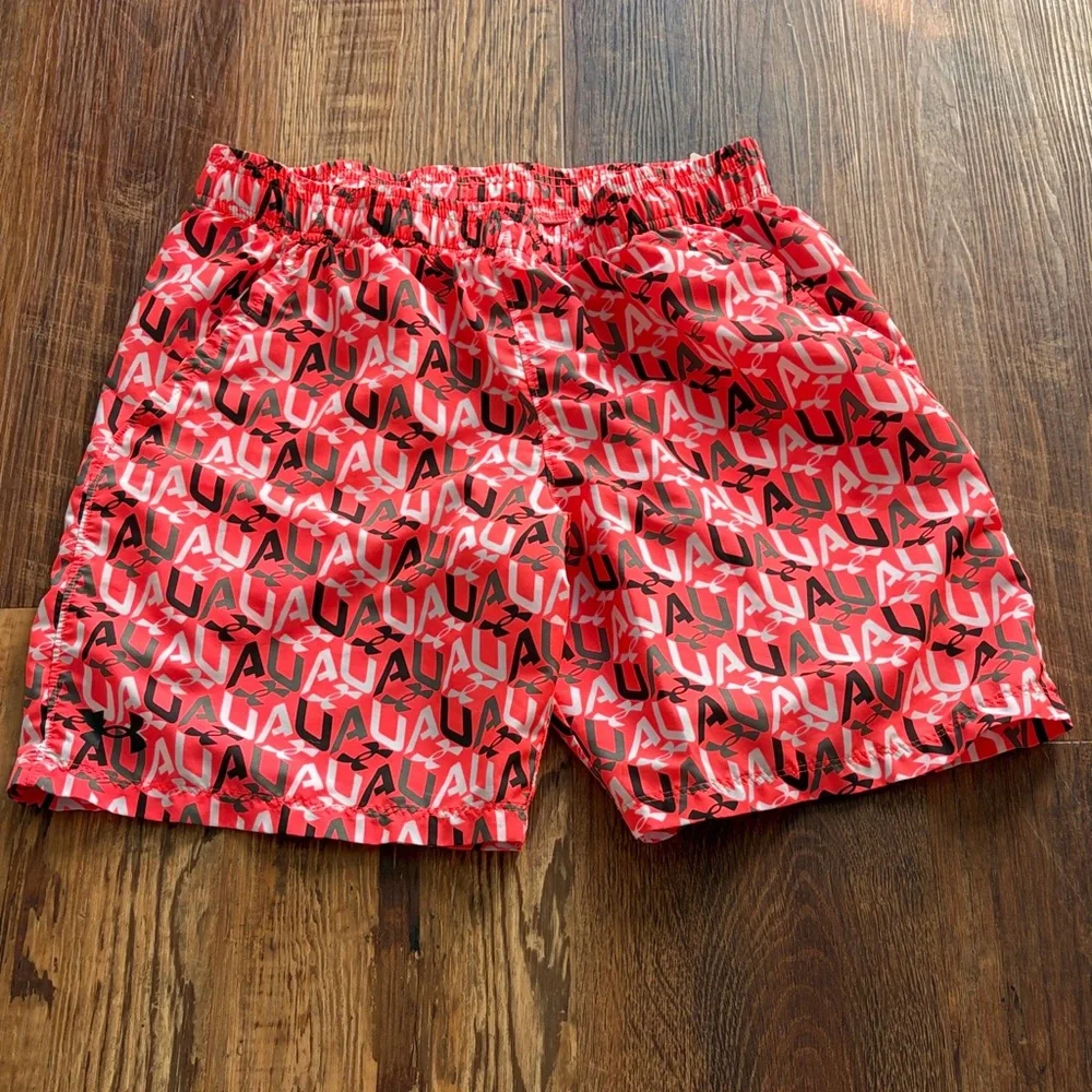 Under Armour Boys Red Black Logo Swim Trunks - Picture 1 of 4